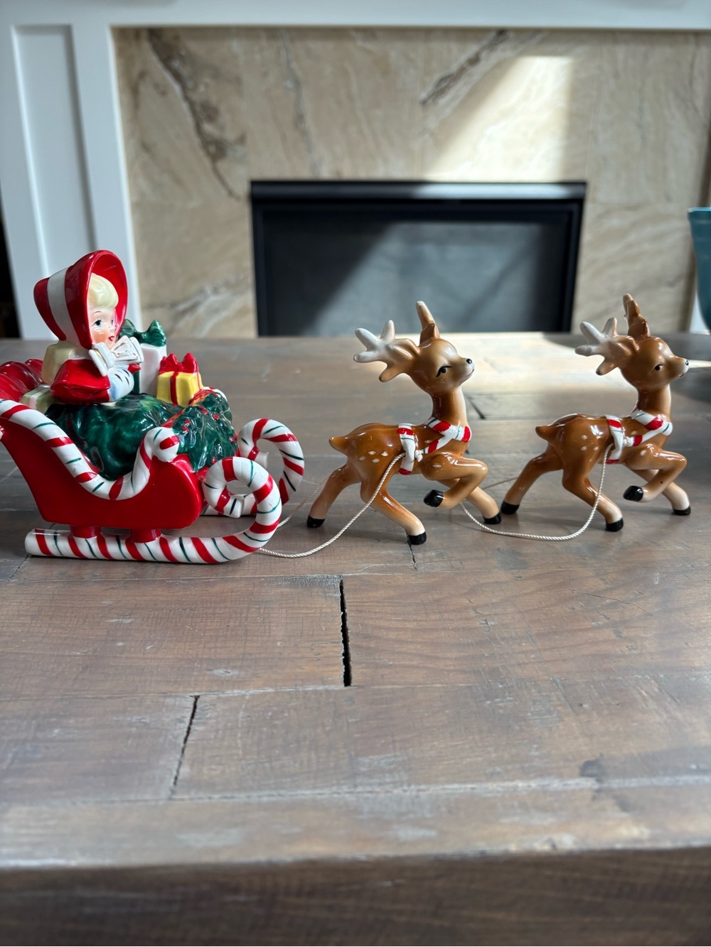 Rare  vintage 1956/1957 Lefton "Christmas Shopper Girl" with reindeer duo